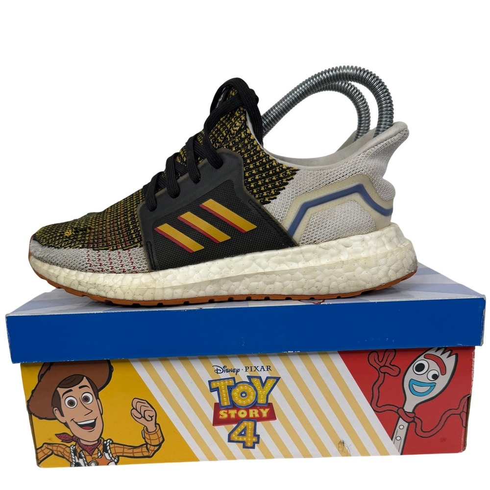 Adidas UltraBoost 19 C Toy‎ Story 4 Woody Kids Shoes EF0938 Size 2 Black Yellow